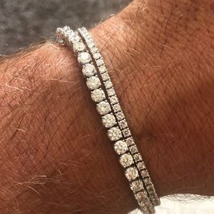 2.5 ct tennis bracelet set in 14k white gold